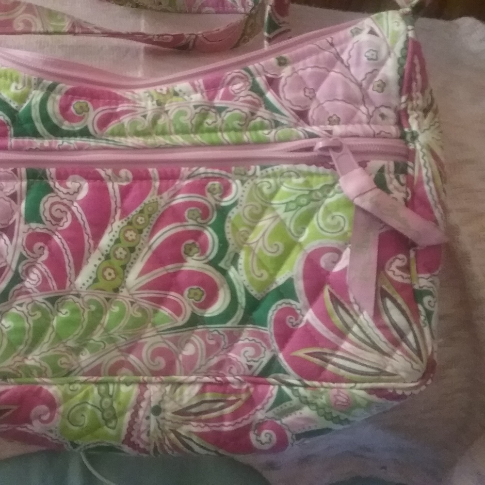 LIKE NEW! Vera Bradley Pinwheel Pink Organizer Bag - Picture 3 of 8